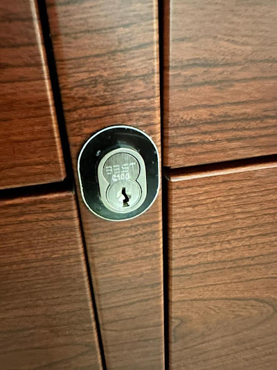 Importance of Hiring a Professional Car Locksmith for Transponder Key Programming